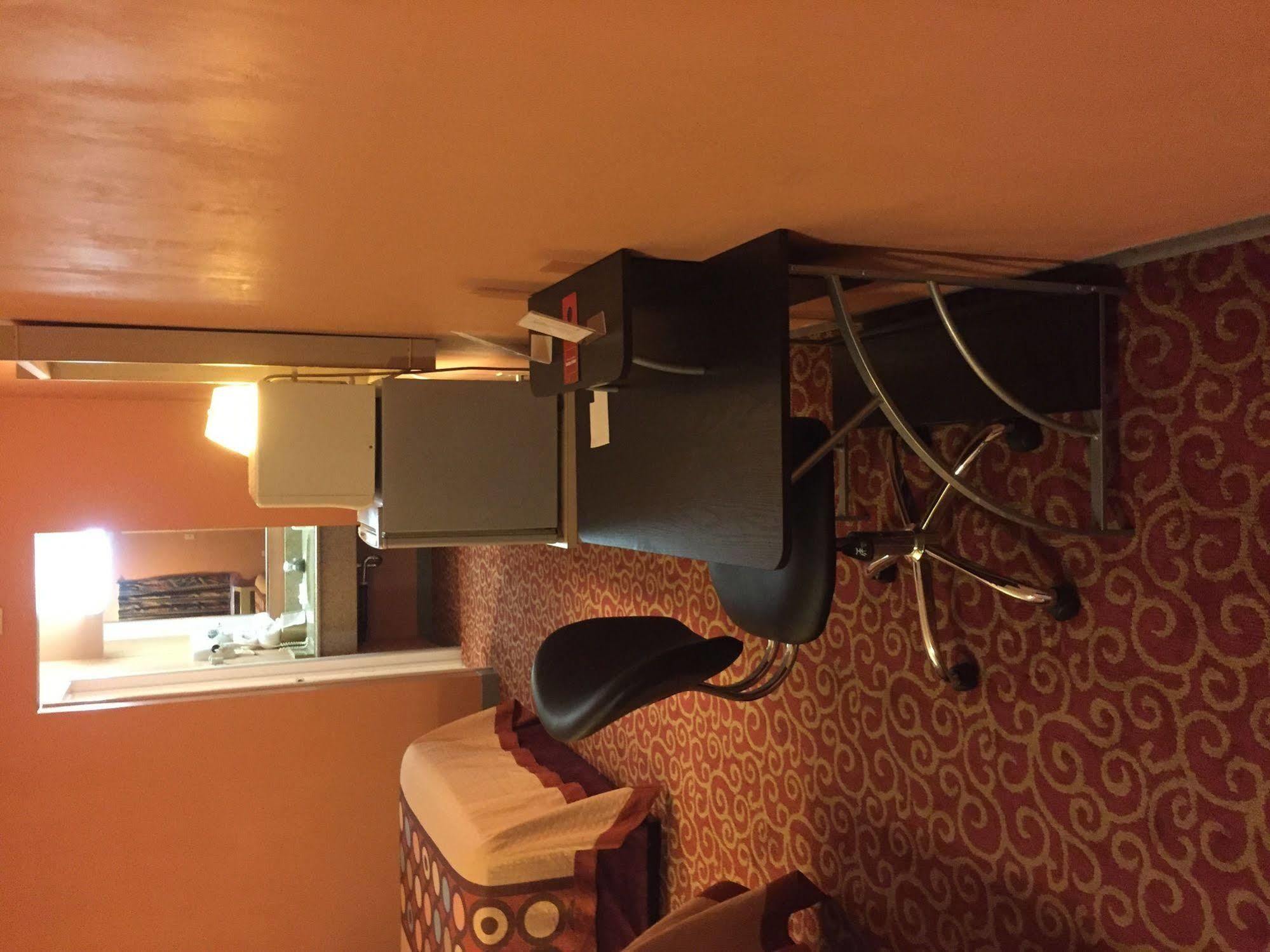 Rest Inn Atlantic City Галуоей Екстериор снимка